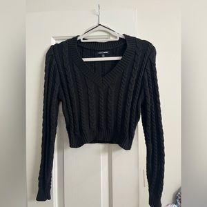 small fashion nova cropped black sweater